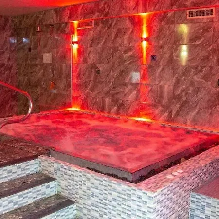 Apartment Biskey Howe Flat - Free Off-site Health Club Access With Pool, Sauna, Steam & Gym
