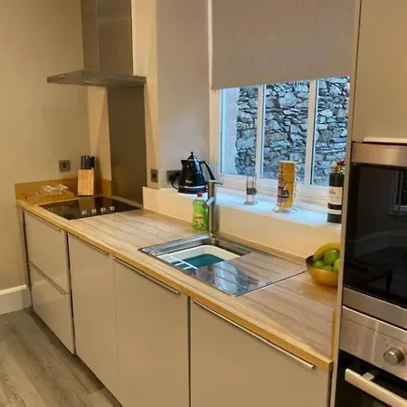 Biskey Howe Flat - Free Off-site Health Club Access With Pool, Sauna, Steam & Gym Apartment